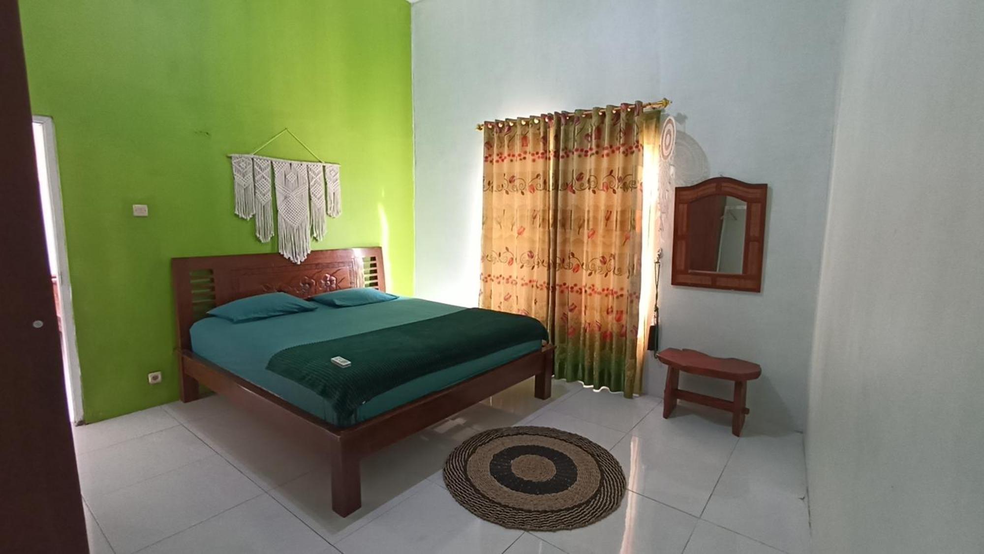 Loyal Friend Hostel Ilhas Karimunjava Quarto foto